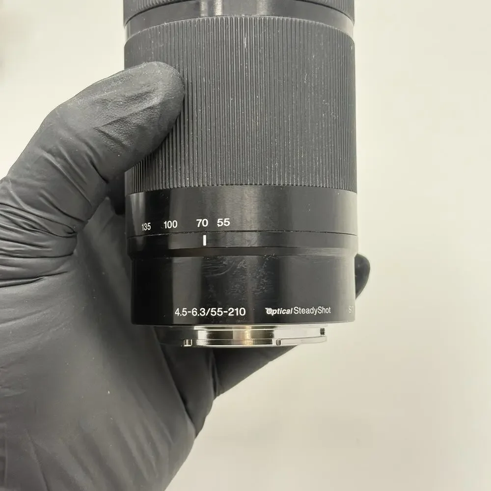 Sony E 55 210mm F4.5 6.3 OSS Zoom Lens SEL55210 Black Box Hood